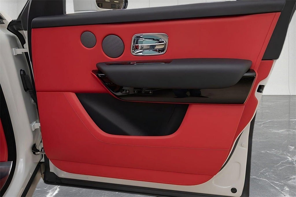 2023 Rolls-Royce Cullinan Base