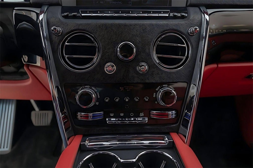 2023 Rolls-Royce Cullinan Base