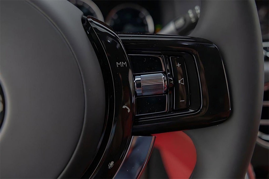 2023 Rolls-Royce Cullinan Base