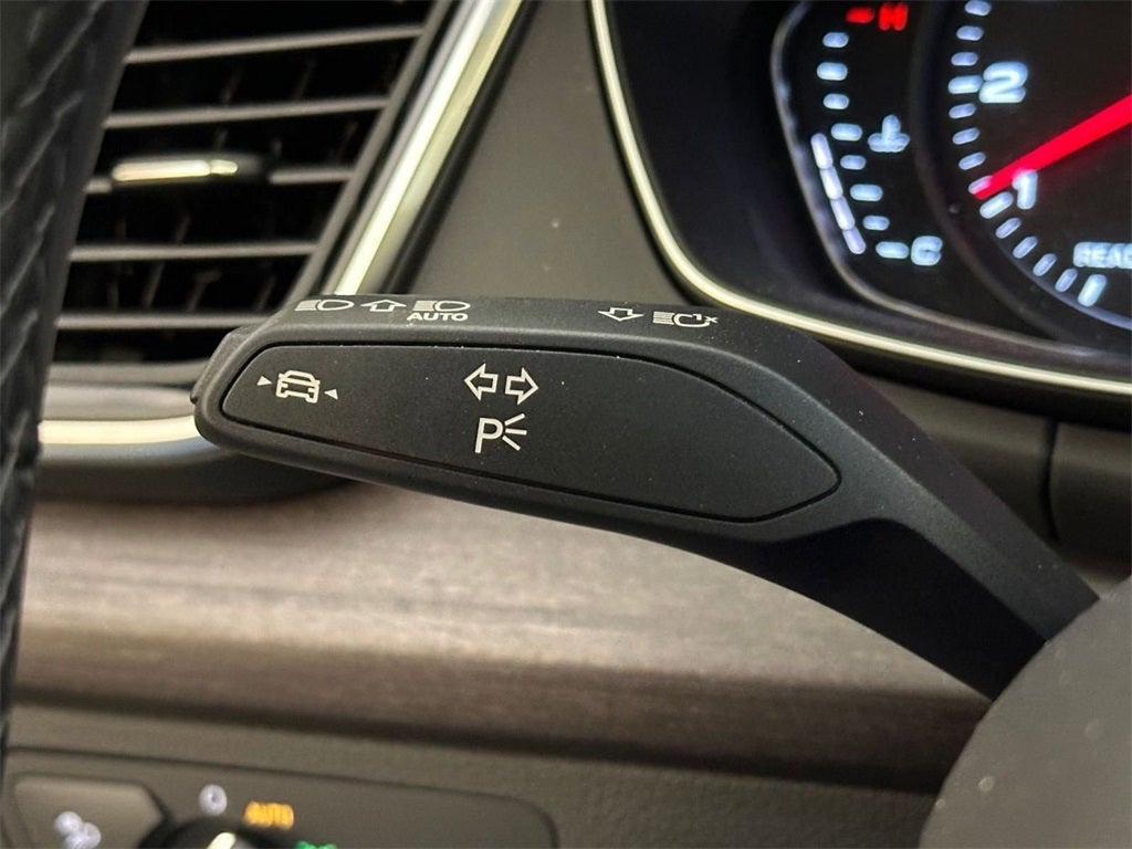 2024 Audi Q5 45 S line Premium quattro