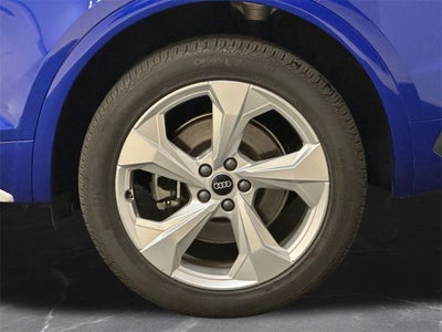 2024 Audi Q5 45 S line Premium quattro