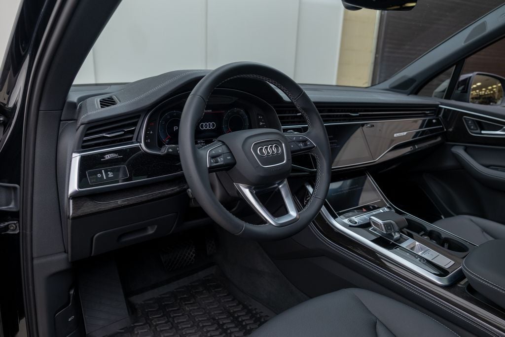 2026 Audi Q7 55 Premium Plus quattro
