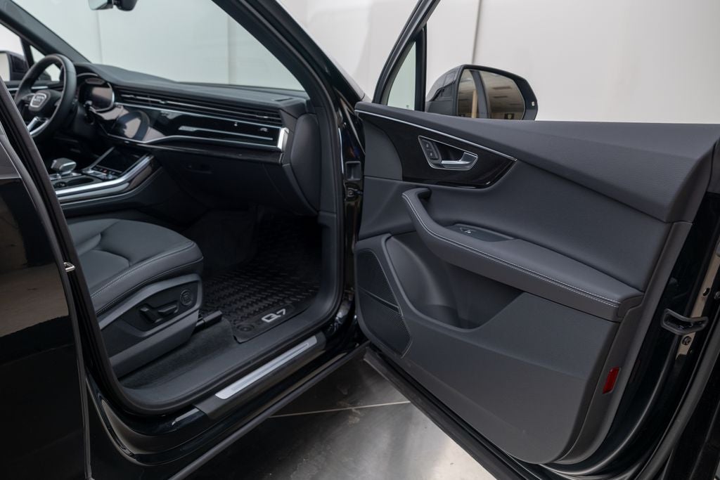 2026 Audi Q7 55 Premium Plus quattro
