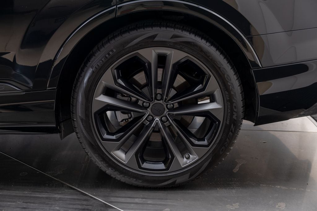 2026 Audi Q7 55 Premium Plus quattro