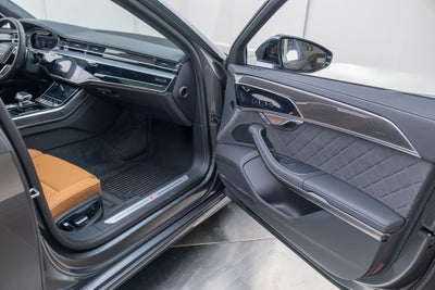 2025 Audi S8 4.0T quattro