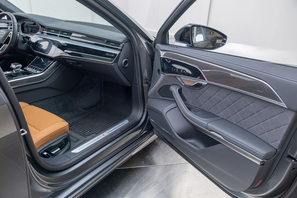 2025 Audi S8 4.0T quattro