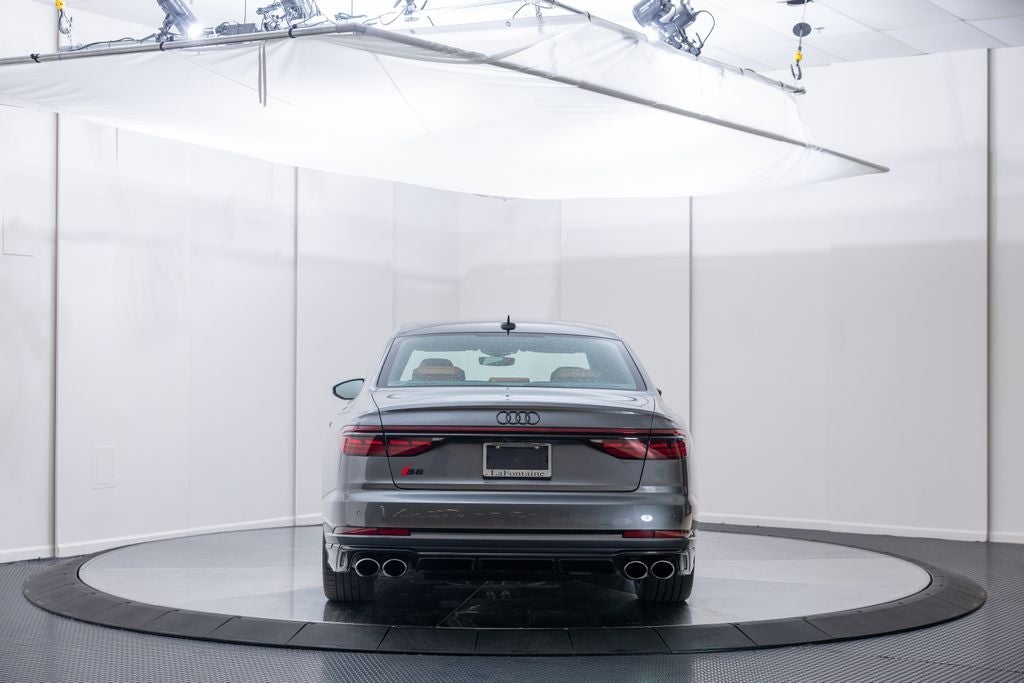 2025 Audi S8 4.0T quattro