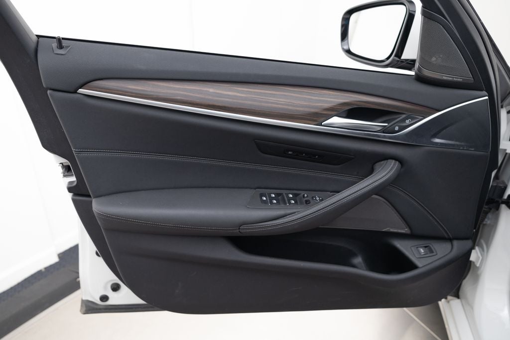2023 BMW 5 Series 530i xDrive