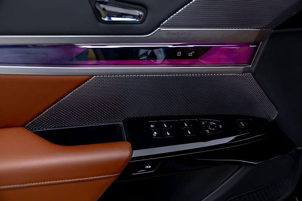 2025 BMW 7 Series 760i xDrive