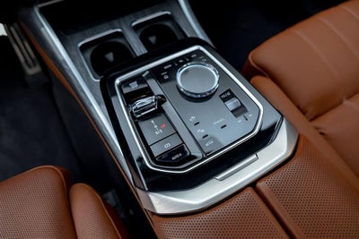 2025 BMW 7 Series 760i xDrive
