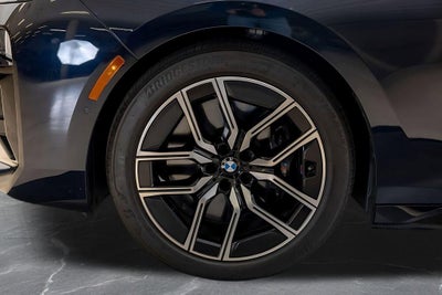 2025 BMW 7 Series 760i xDrive