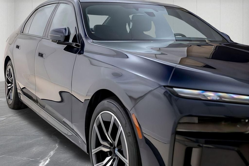 2025 BMW 7 Series 760i xDrive