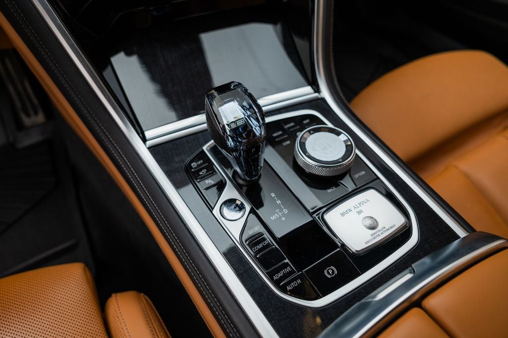 2022 BMW 8 Series ALPINA B8 xDrive