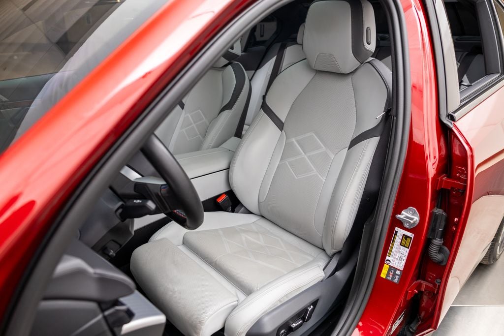 2024 BMW i5 M60
