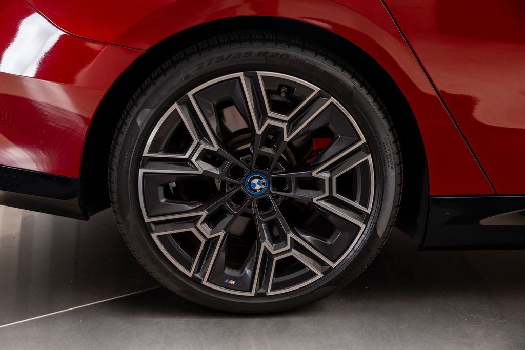 2024 BMW i5 M60