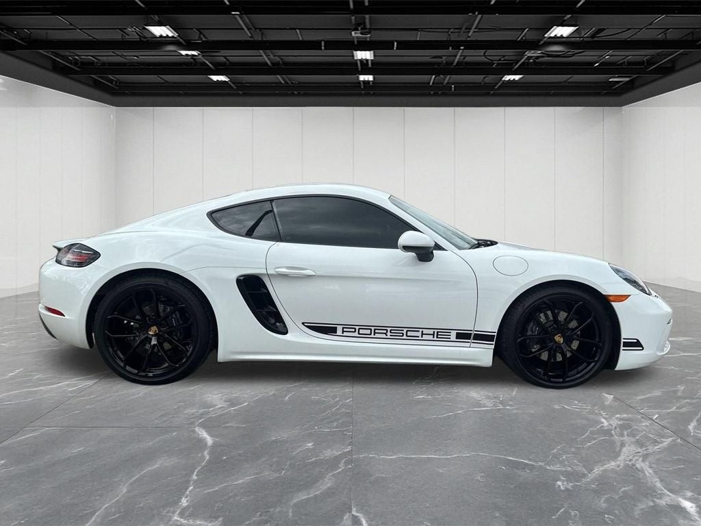 2024 Porsche 718 Cayman Style Edition