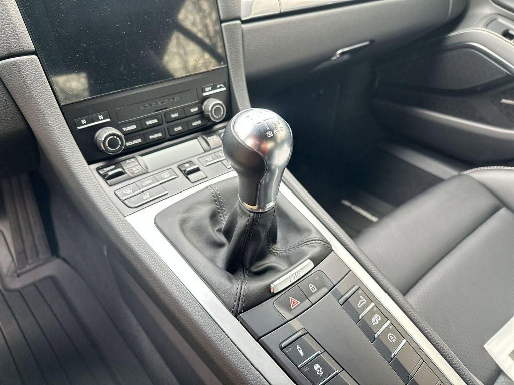 2024 Porsche 718 Cayman Style Edition