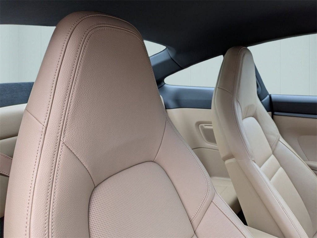 2024 Porsche 911 Carrera