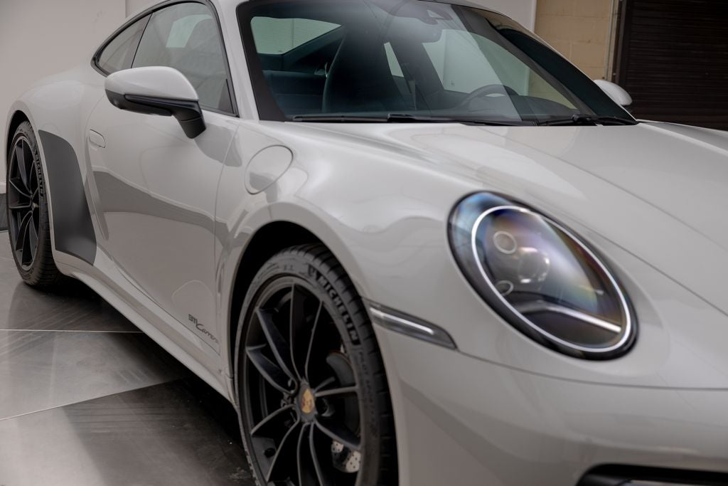 2023 Porsche 911 Carrera