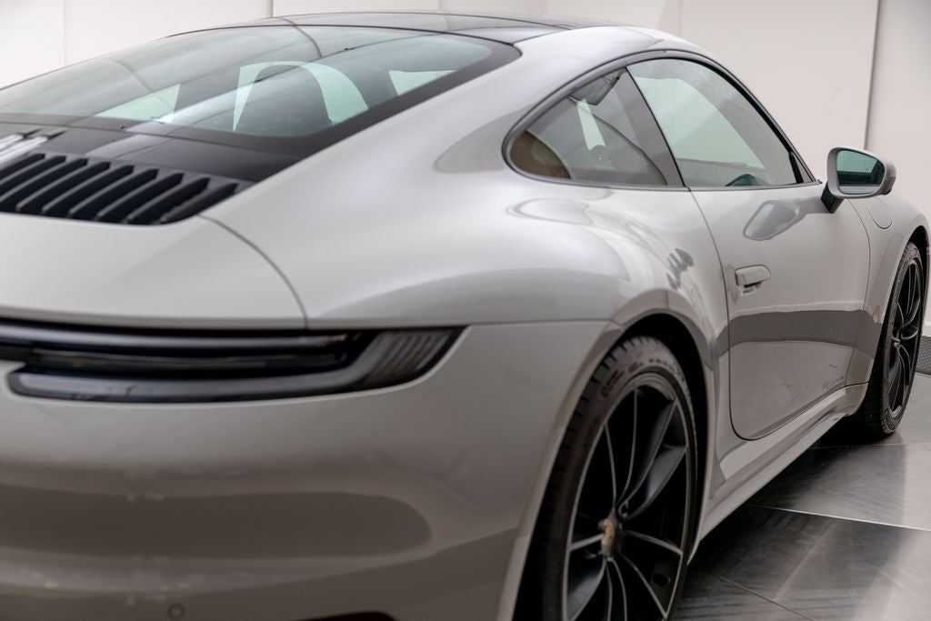 2023 Porsche 911 Carrera