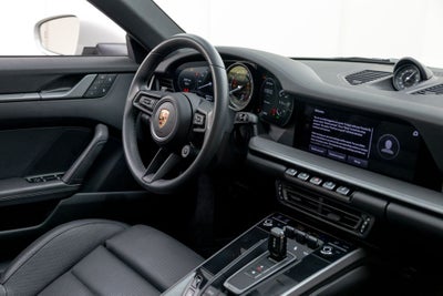 2023 Porsche 911 Carrera