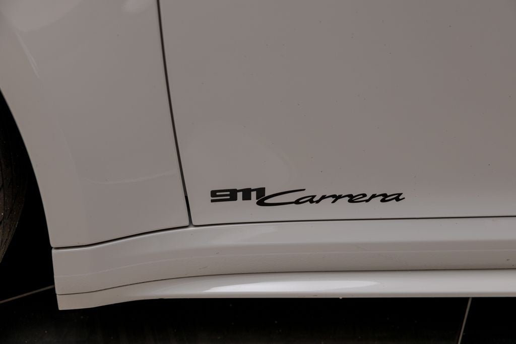 2023 Porsche 911 Carrera
