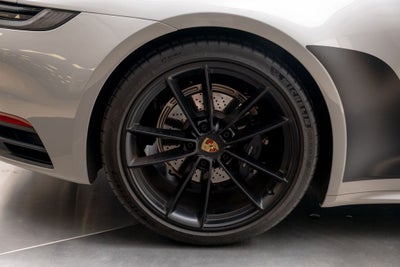 2023 Porsche 911 Carrera
