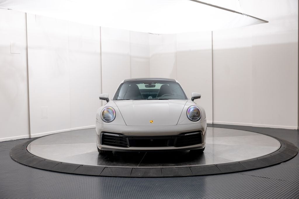 2023 Porsche 911 Carrera