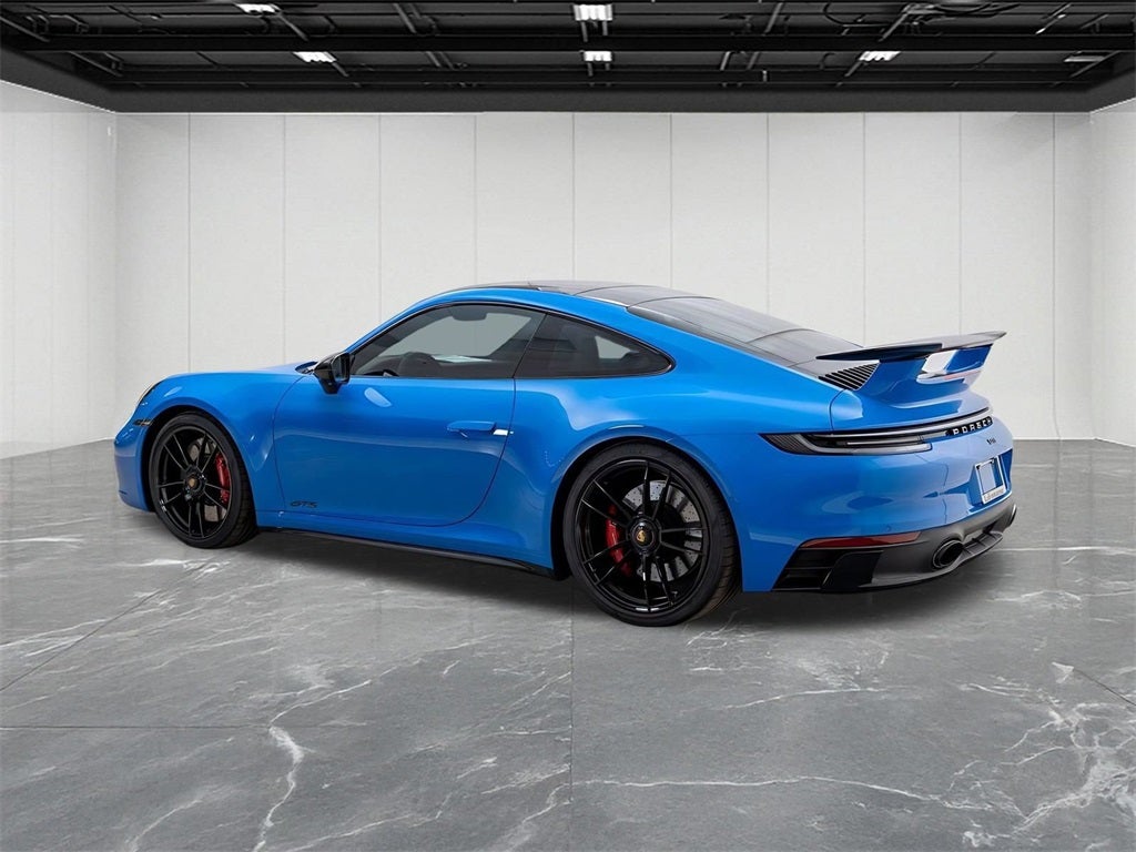2022 Porsche 911 Carrera 4 GTS