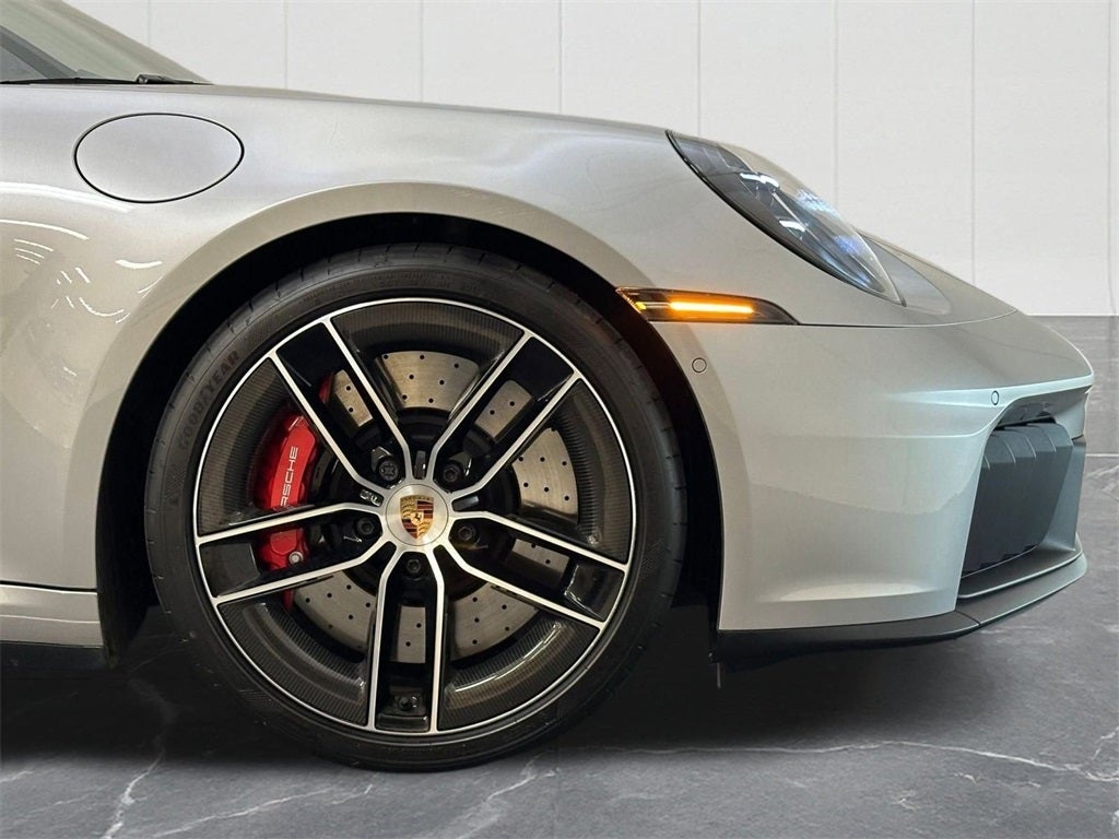 2025 Porsche 911 Carrera GTS