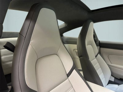 2025 Porsche 911 Carrera GTS