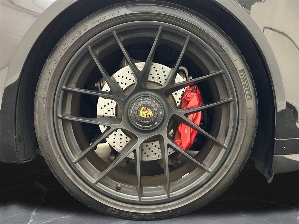 2019 Porsche 911 Carrera GTS