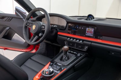 2025 Porsche 911 Carrera T