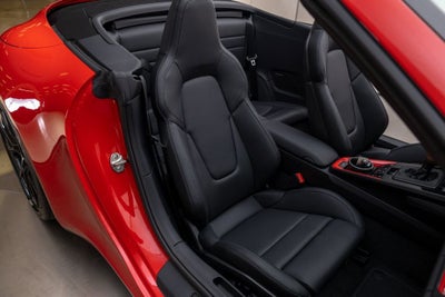 2025 Porsche 911 Carrera T