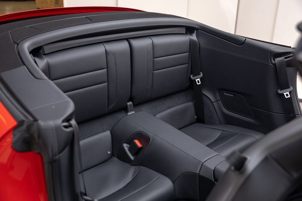 2025 Porsche 911 Carrera T