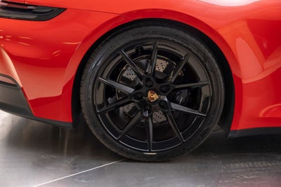 2025 Porsche 911 Carrera T