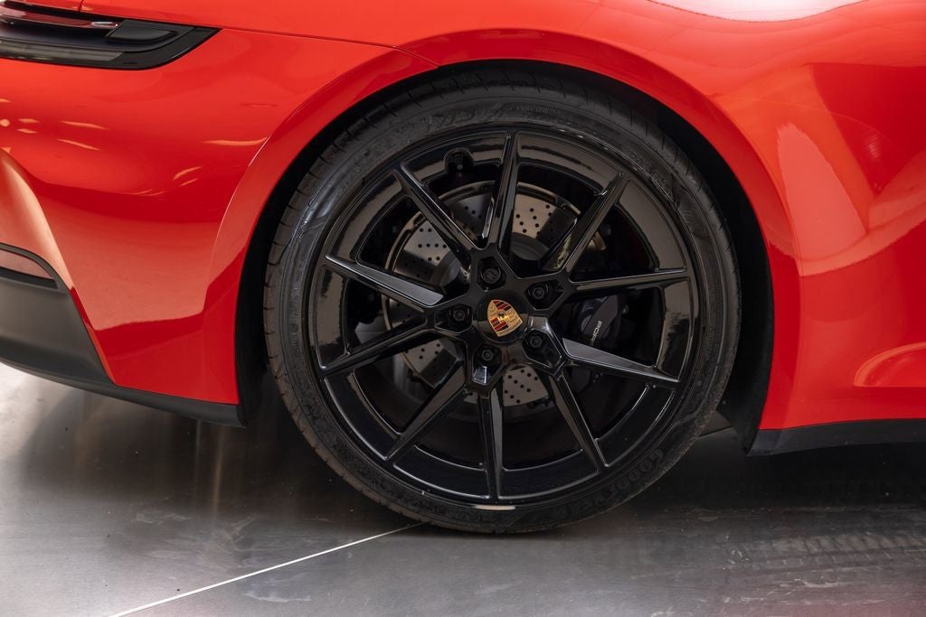 2025 Porsche 911 Carrera T