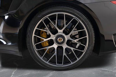 2016 Porsche 911 Turbo S