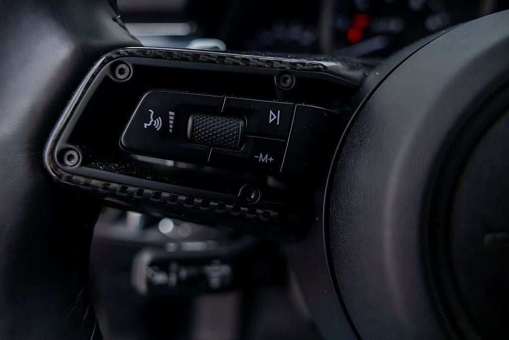 2025 Porsche Macan GTS