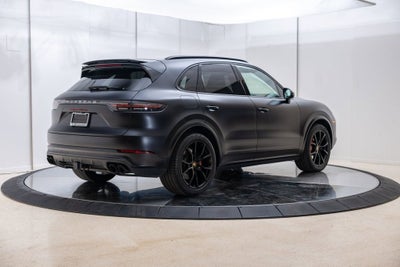 2022 Porsche Cayenne Turbo