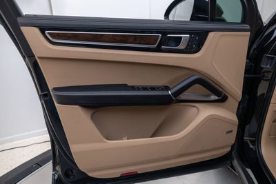 2022 Porsche Cayenne Turbo