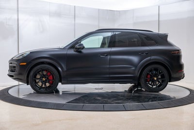 2022 Porsche Cayenne Turbo