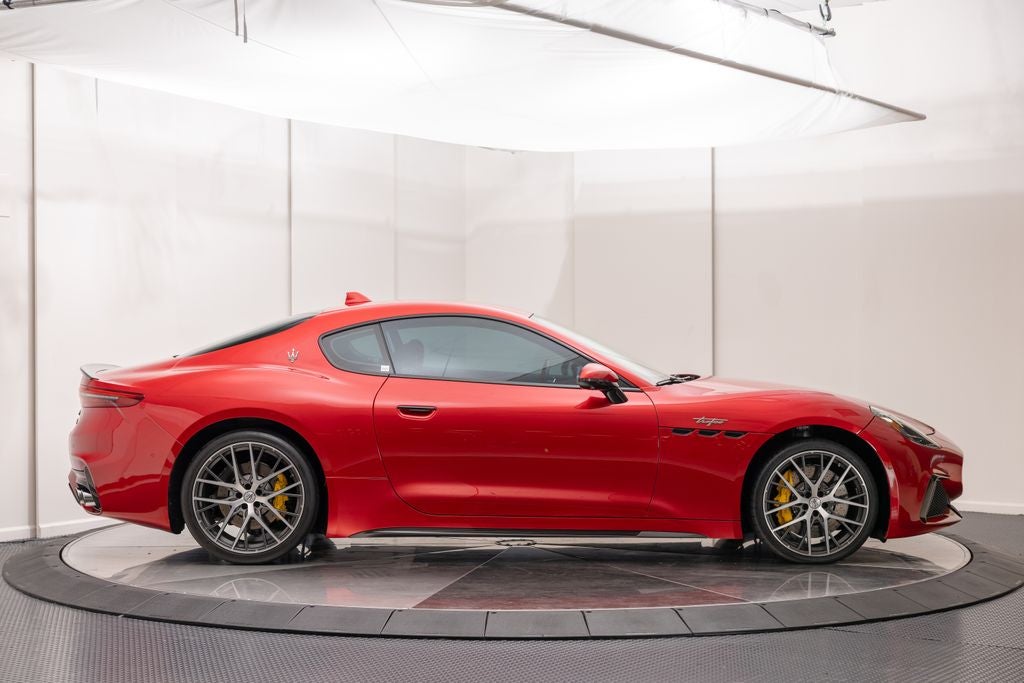 2024 Maserati GranTurismo Trofeo