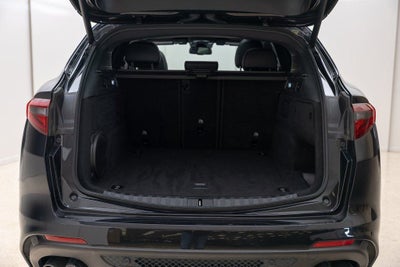 2023 Alfa Romeo Stelvio Quadrifoglio