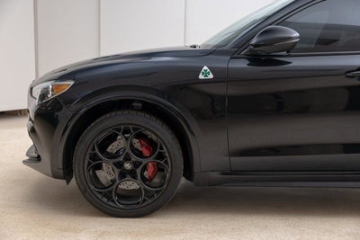 2023 Alfa Romeo Stelvio Quadrifoglio