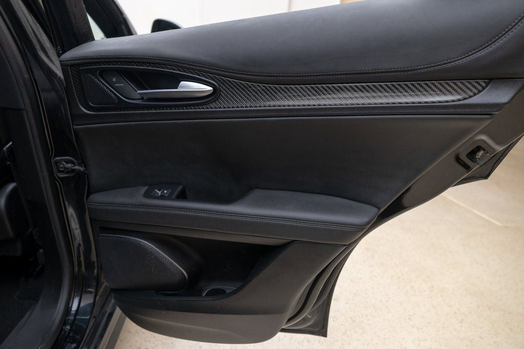 2023 Alfa Romeo Stelvio Quadrifoglio