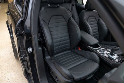 2023 Alfa Romeo Stelvio Quadrifoglio