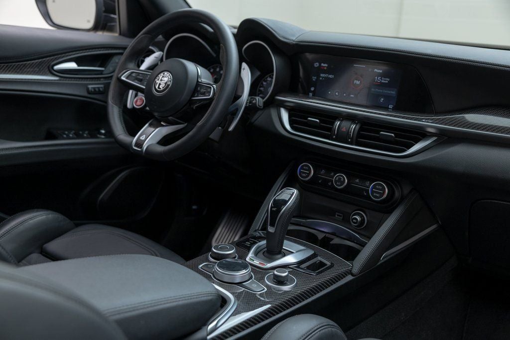 2023 Alfa Romeo Stelvio Quadrifoglio