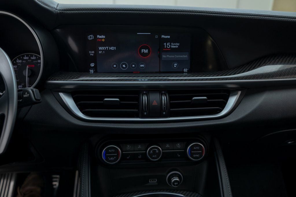 2023 Alfa Romeo Stelvio Quadrifoglio