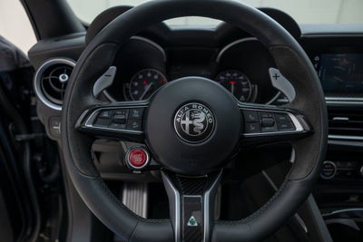 2023 Alfa Romeo Stelvio Quadrifoglio